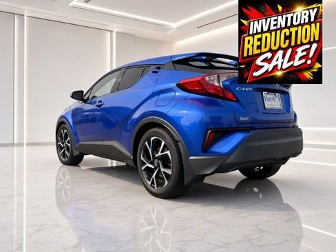 Used 2021 Toyota C-HR XLE FWD image 7
