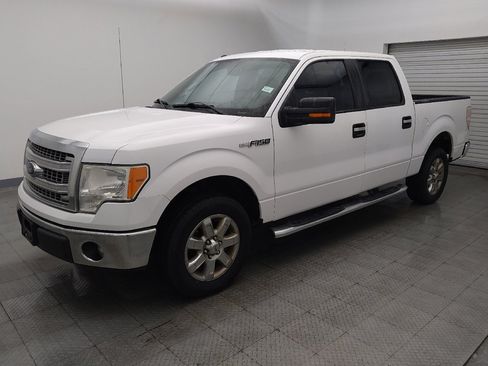 Used 2014 Ford F150 XLT w/ Equipment Group 302A Luxury image 2