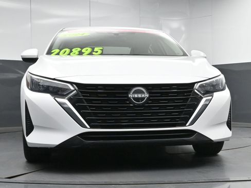 Certified 2024 Nissan Sentra SV image 21