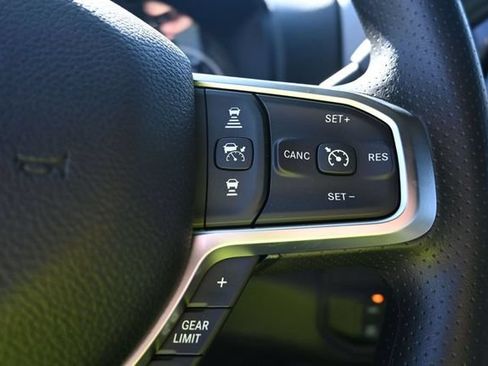 New 2026 RAM 5500 Tradesman AWD/4WD image 30