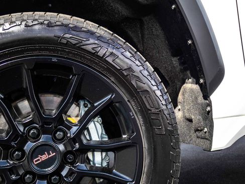 Used 2025 Toyota Tundra SR5 image 8