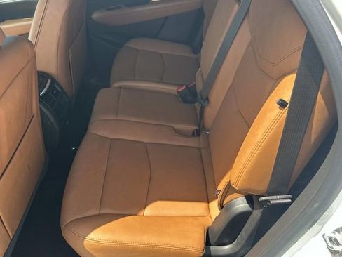 Certified 2024 Cadillac XT5 Premium Luxury w/ Technology Package FWD image 14