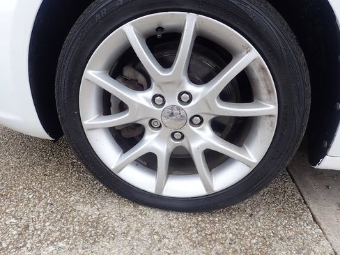 Used 2013 Dodge Dart SXT image 18