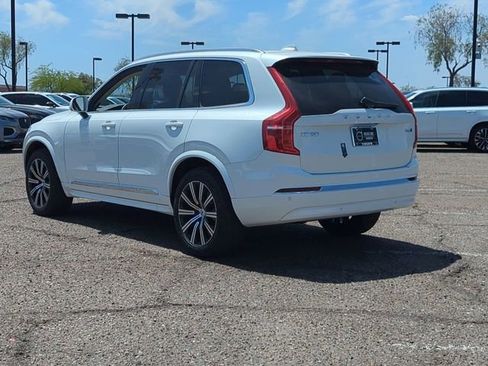 Certified 2025 Volvo XC90 B6 Core image 8