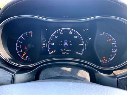 Used 2021 Jeep Grand Cherokee High Altitude AWD/4WD image 21