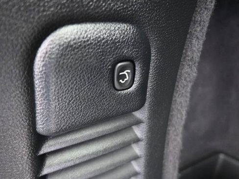 Used 2022 Dodge Durango R/T image 41