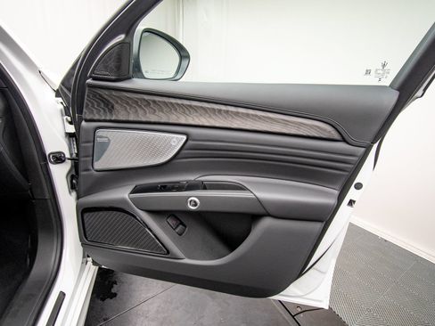 New 2026 Maserati Grecale Modena AWD/4WD image 36