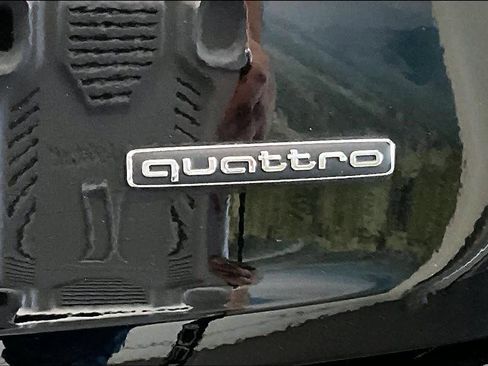 Used 2023 Audi Q5 2.0T Premium Plus w/ Premium Plus Package image 10