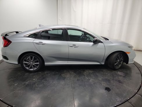 Certified 2021 Honda Civic EX-L image 11