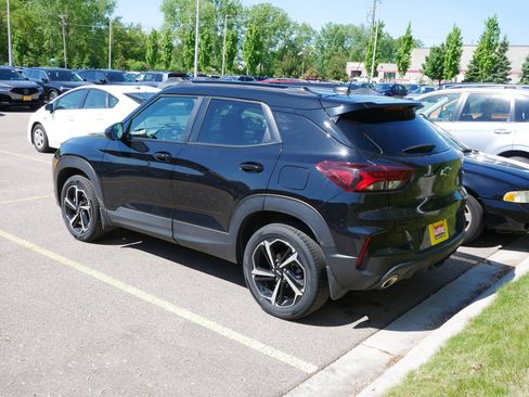 Used 2022 Chevrolet TrailBlazer RS w/ Technology Package AWD/4WD image 4