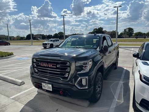 Used 2020 GMC Sierra 1500 AT4 w/ AT4 Premium Package AWD/4WD image 2