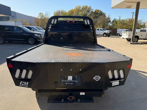 Used 2018 RAM 2500 Tradesman w/ Chrome Appearance Group image 4