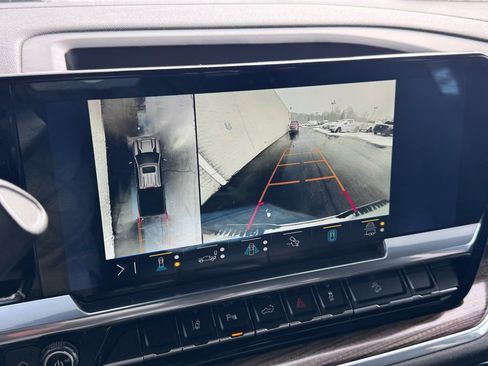 Used 2024 Chevrolet Silverado 3500 LT w/ Z71 Sport Edition image 20