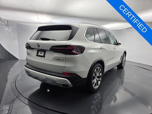 Used 2024 BMW X5 sDrive40i w/ Premium Package RWD image 4