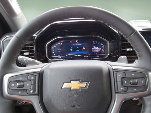 Certified 2024 Chevrolet Silverado 1500 LTZ AWD/4WD image 30