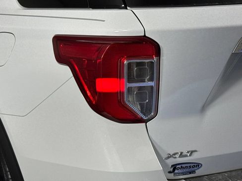 Used 2020 Ford Explorer XLT w/ Equipment Group 202A AWD/4WD image 52