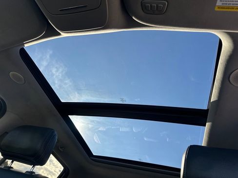 Used 2021 Ford F150 Limited image 18