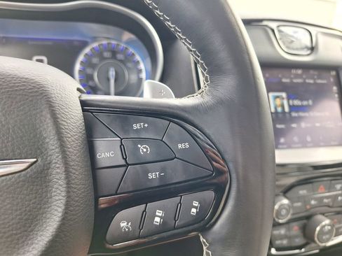 Used 2021 Chrysler 300 S w/ S Model Appearance Package image 15