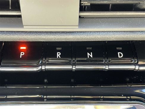 Certified 2023 Lincoln Corsair Reserve w/ Equipment Group 201A image 17