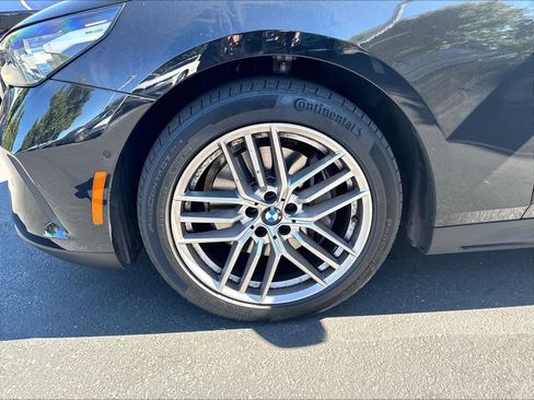 Used 2024 BMW 540i xDrive w/ Executive Package AWD/4WD image 32