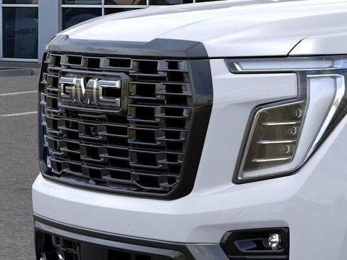 New 2026 GMC Yukon Denali Ultimate w/ LPO, Illumination Package AWD/4WD image 13