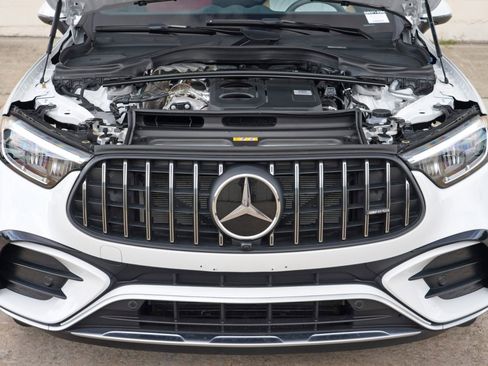 Used 2024 Mercedes-Benz GLC 43 AMG 4MATIC image 8