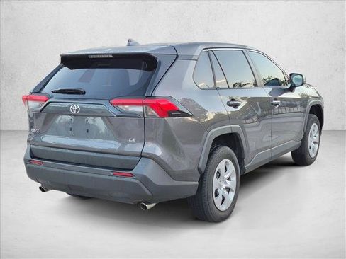 Used 2024 Toyota RAV4 LE FWD image 5