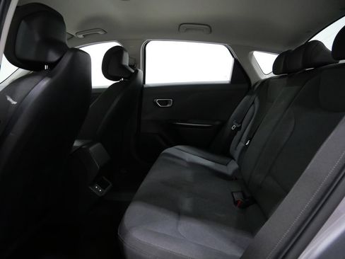 Used 2025 Kia K4 FWD image 23