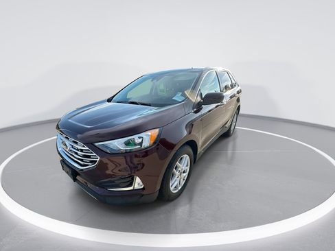 Used 2021 Ford Edge SEL w/ Convenience Package AWD/4WD image 4