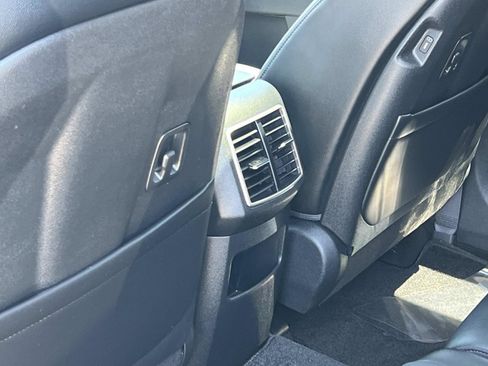 Used 2024 Kia Sportage SX FWD image 25