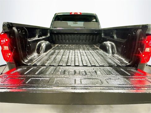 Used 2018 Chevrolet Silverado 1500 LT w/ All Star Edition image 29