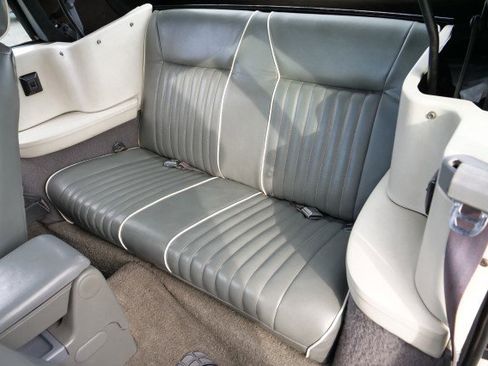 Used 1989 Ford Mustang LX image 26