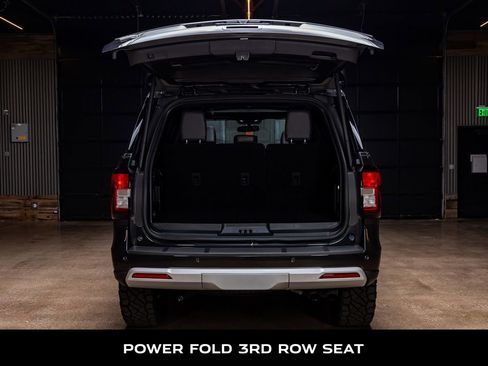 Used 2024 Ford Expedition Timberline image 9