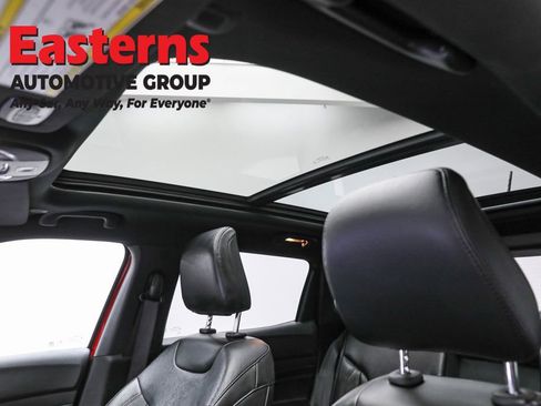 Used 2022 Jeep Compass Limited w/ (RED) Package image 37