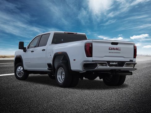 New 2026 GMC Sierra 3500 Pro w/ 1SA Pro Safety Plus Package AWD/4WD image 19