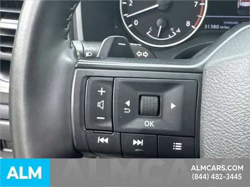 Used 2025 Nissan Rogue SV FWD image 30