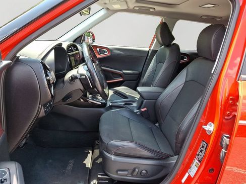 Used 2020 Kia Soul GT-Line Turbo FWD image 13