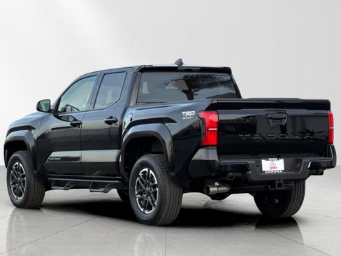 Used 2026 Toyota Tacoma TRD Sport image 6