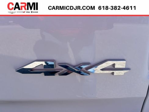 New 2026 RAM 1500 Laramie AWD/4WD image 9