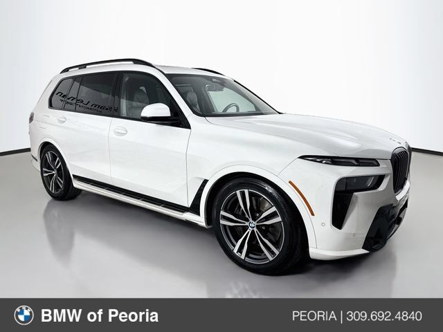 Used 2026 BMW X7 xDrive40i w/ M Sport Package AWD/4WD image 1