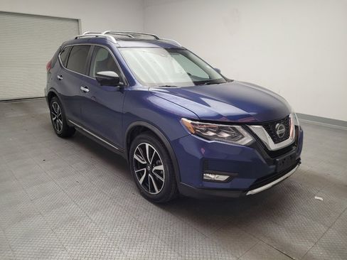 Used 2018 Nissan Rogue SL w/ Premium Package image 13