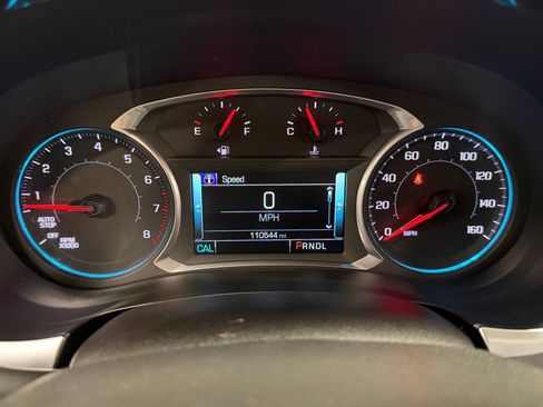 Used 2018 Chevrolet Traverse LT FWD image 24