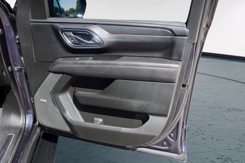 Used 2023 GMC Yukon AT4 AWD/4WD image 33