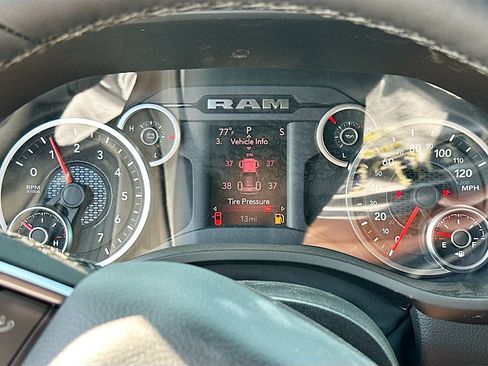 New 2026 RAM 1500 Big Horn AWD/4WD image 16