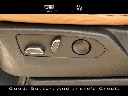 Used 2023 Cadillac Escalade ESV Premium Luxury AWD/4WD image 25
