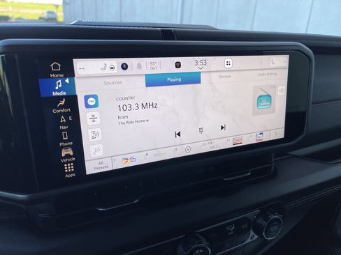 New 2026 Jeep Wrangler Unlimited Rubicon w/ Technology Group image 26