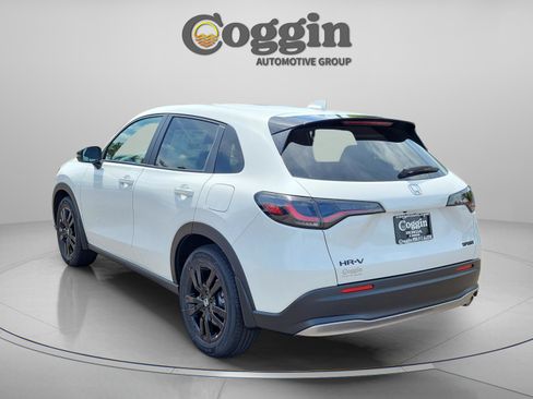 New 2026 Honda HR-V Sport image 3
