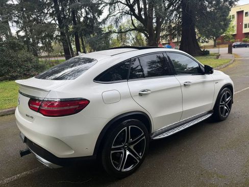 Used 2017 Mercedes-Benz GLE 43 AMG 4MATIC Coupe image 5