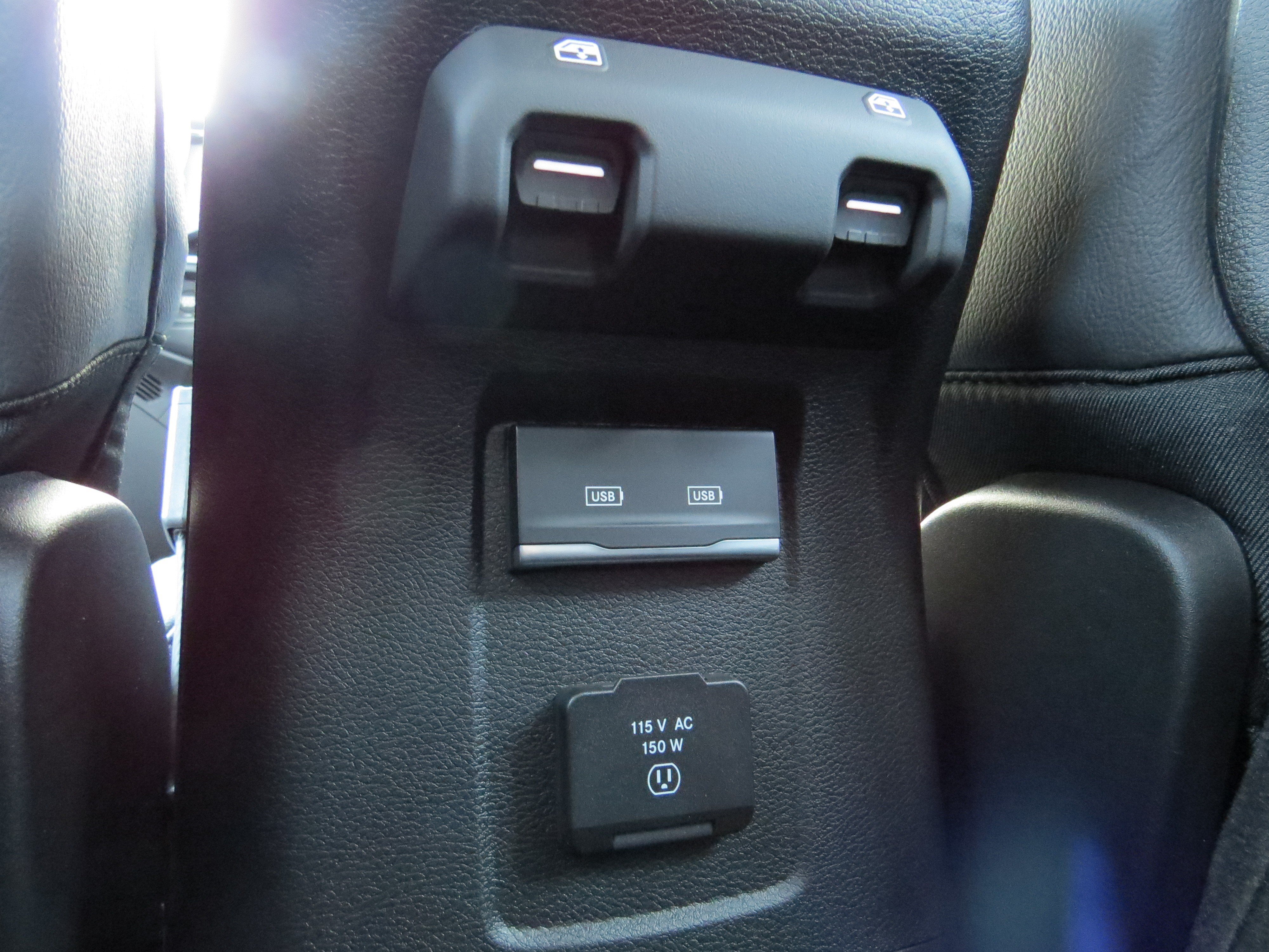 New 2026 Jeep Wrangler Unlimited Sahara AWD/4WD image 15