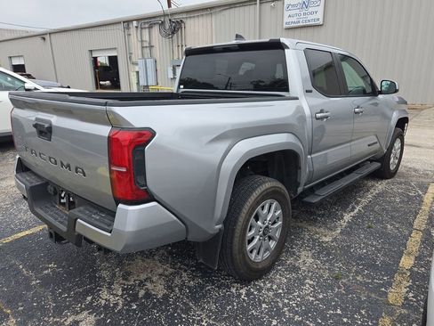 Used 2024 Toyota Tacoma SR5 RWD image 2